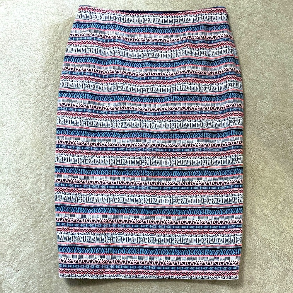 The Limited size 6 funky design pencil skirt with slit in back